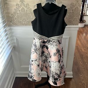 Tween Diva|Girls Special Dress SZ 14 pink & black w/diamond waist W/pockets